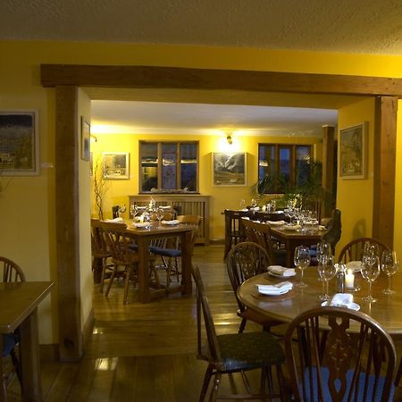 The Kinmel Arms Hotel Abergele Bagian luar foto