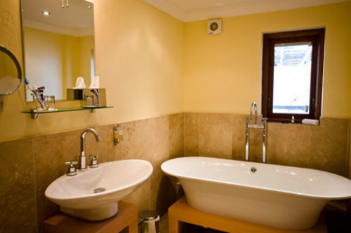 The Kinmel Arms Hotel Abergele Bagian luar foto