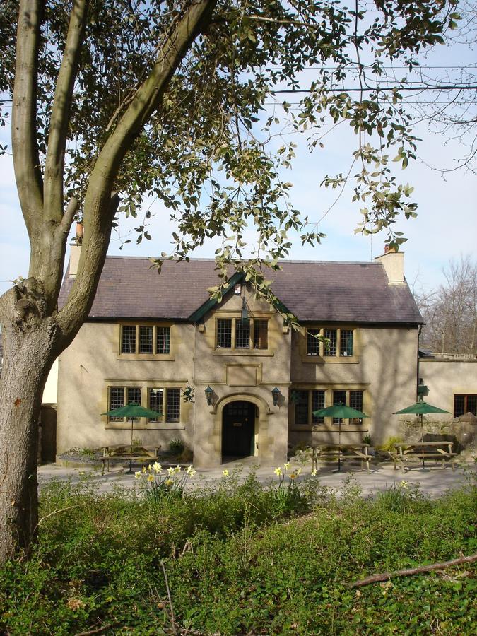 The Kinmel Arms Hotel Abergele Bagian luar foto